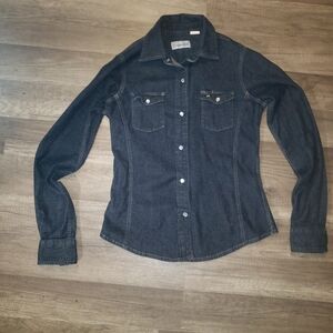 Womens Carhartt blue jean think flannel with snap buttons Size Small